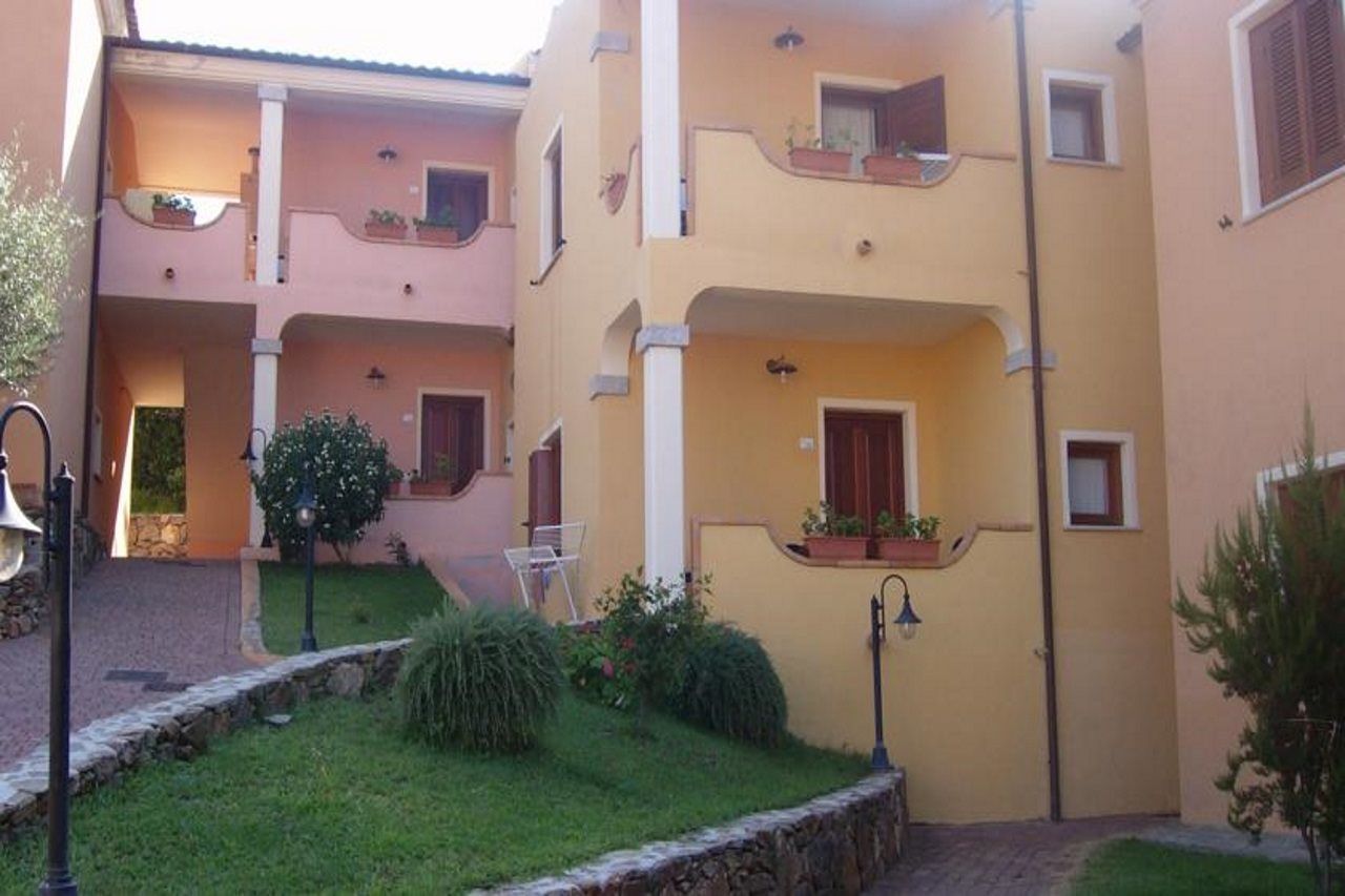 Residence Corte Dei Venti Budoni Exterior photo