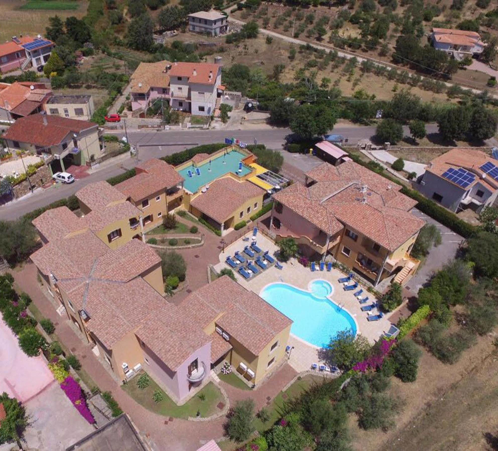 Residence Corte Dei Venti Budoni Exterior photo